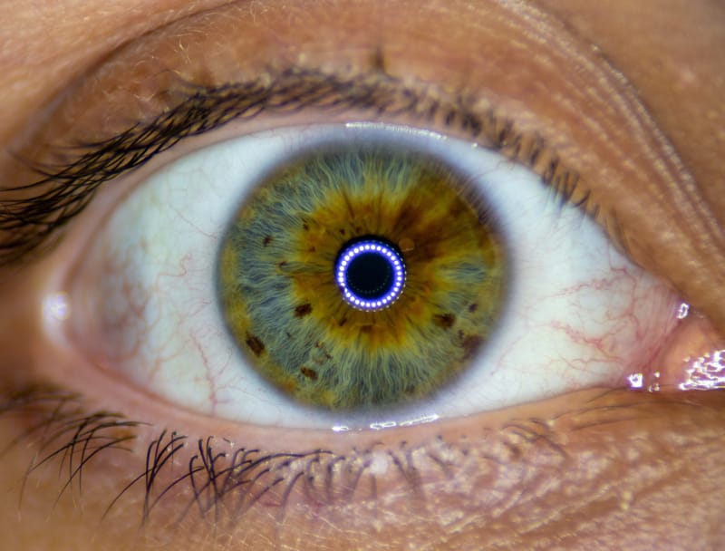 eye relaxation techniques for long gaming sessions
