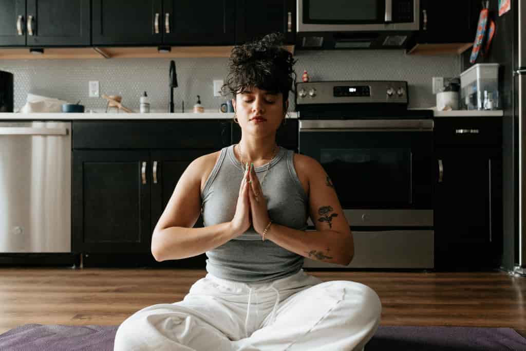 Mindfulness Exercises for Calm Before Online Gaming Matches
