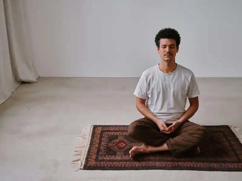 Home Diaphragmatic Breathing for Sustained Attention in Esports